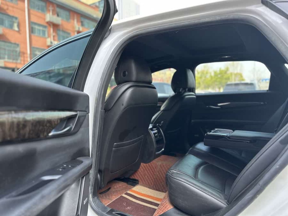 凱迪拉克 CT6  2022款 28T 豪華型圖片