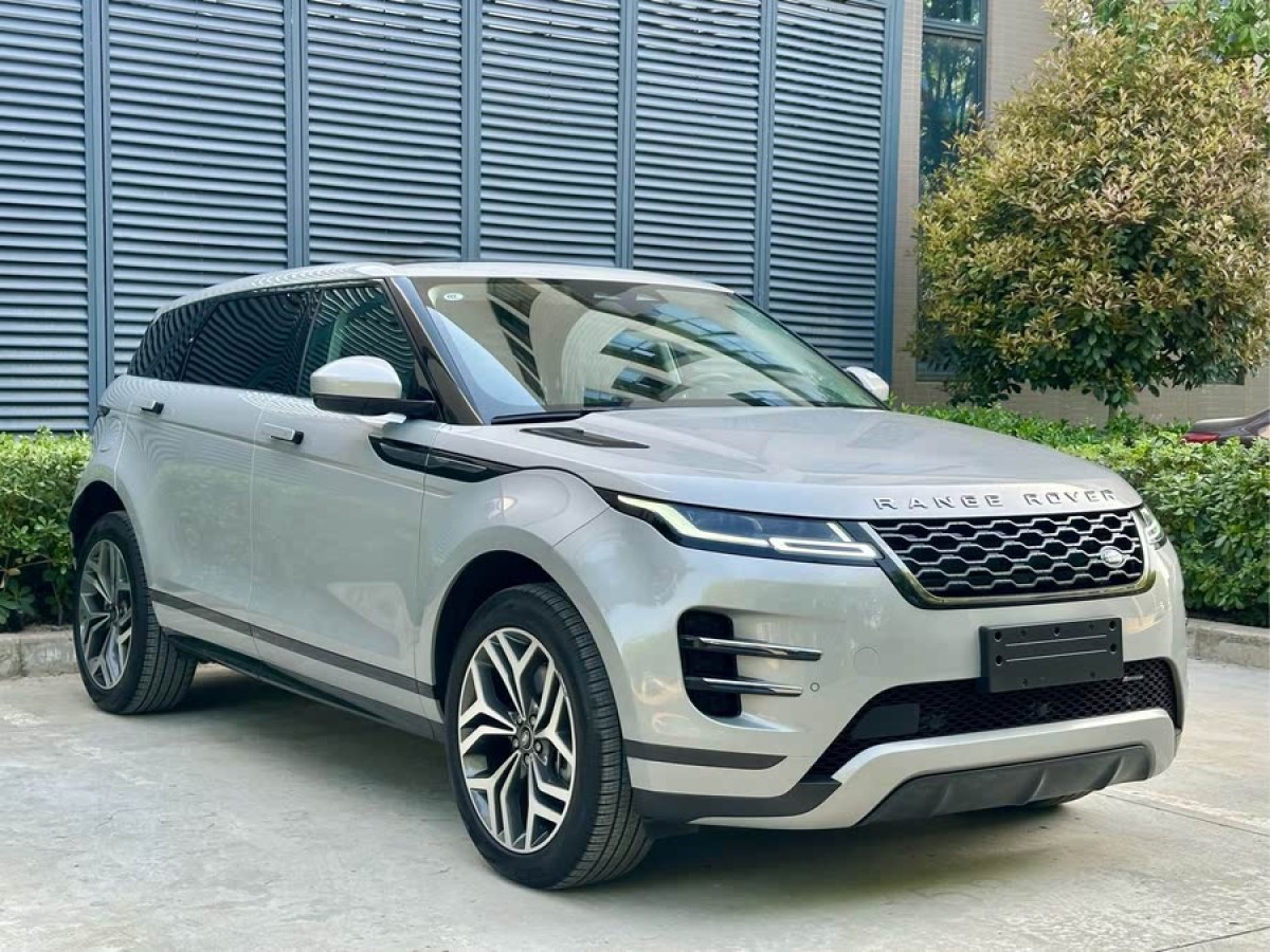 路虎 攬勝極光新能源  2024款 極光L P300e 插電式電動(dòng)混合版圖片