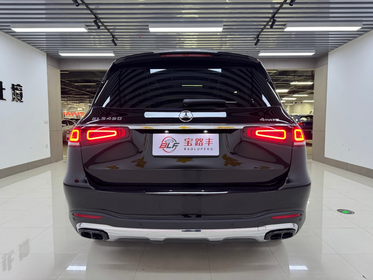 奔馳 奔馳GLS  2022款 改款二 GLS 450 4MATIC 時尚型圖片