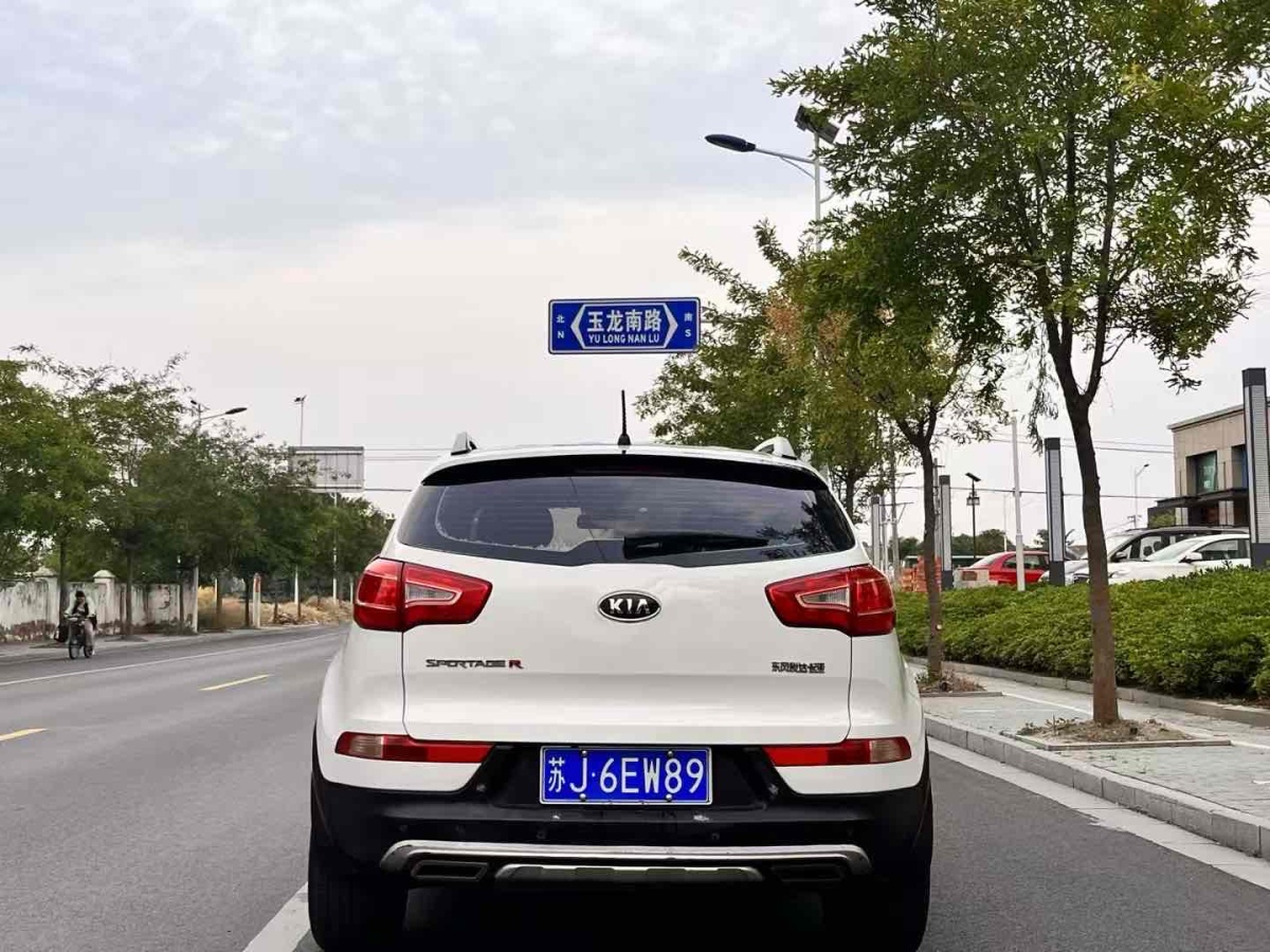 起亞 智跑  2014款 2.0L 自動(dòng)兩驅(qū)版GLS圖片