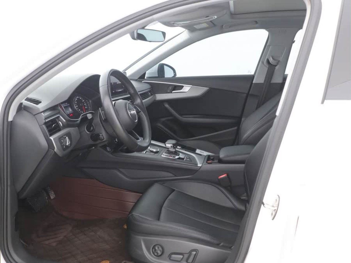 奧迪 奧迪A4L  2019款 40 TFSI 進(jìn)取型 國V圖片