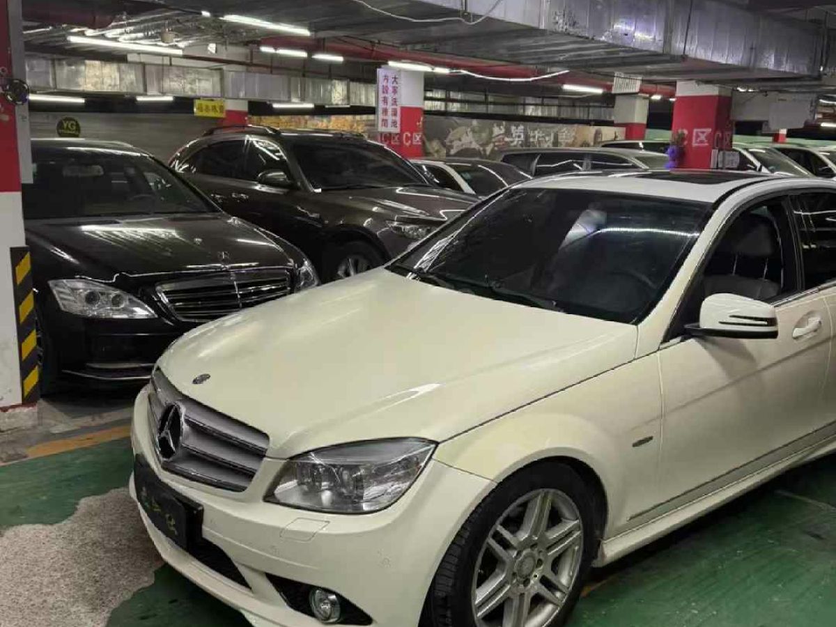 奔馳 奔馳C級AMG  2012款 AMG C 63 動感型圖片