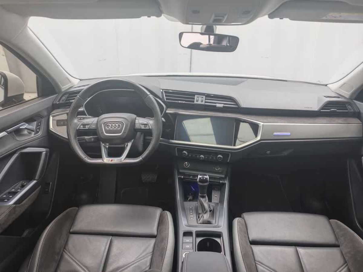 奧迪 奧迪Q3  2020款 40 TFSI 時尚動感型圖片