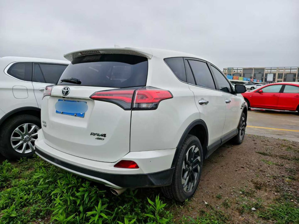 豐田 RAV4榮放  2019款  2.0L CVT兩驅(qū)智尚版 國(guó)VI圖片