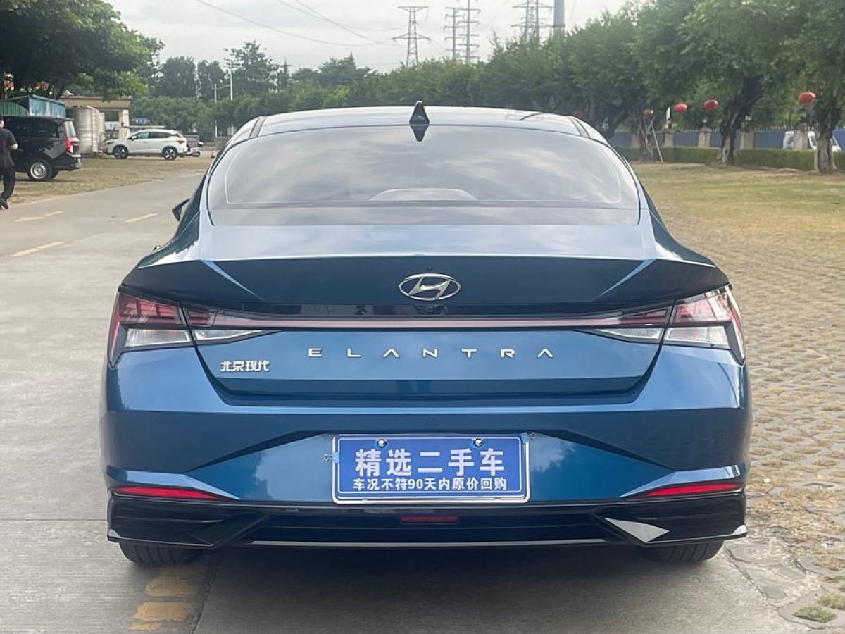 現(xiàn)代 伊蘭特  2022款 1.5L CVT LUX尊貴版圖片