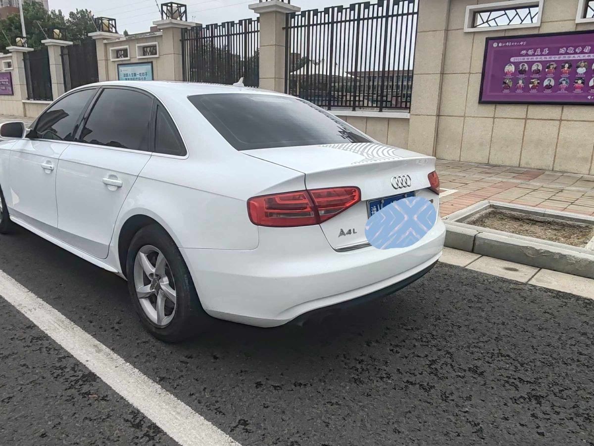 奧迪 奧迪A4L  2013款 A4L 30TFSI 舒適型圖片