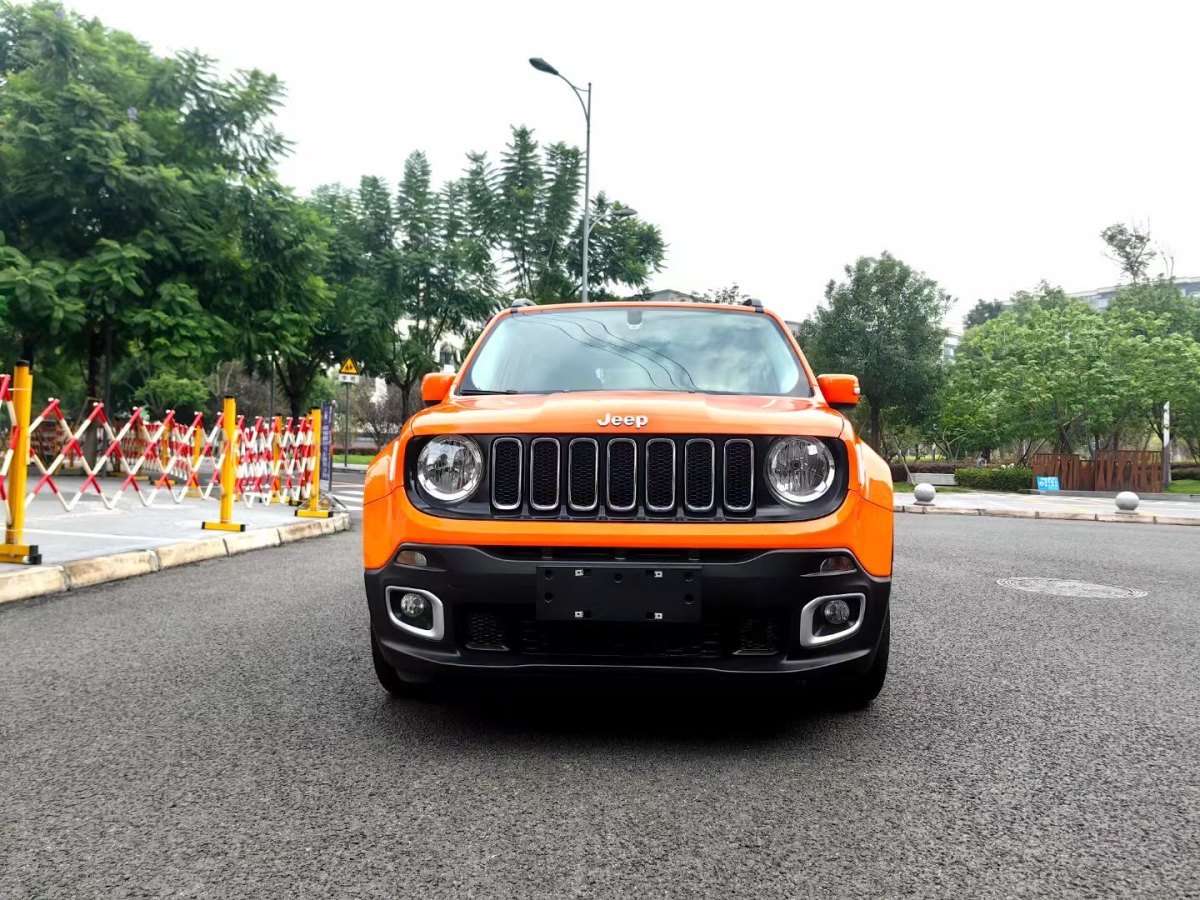 Jeep 自由俠  2017款 180T 自動高能版圖片