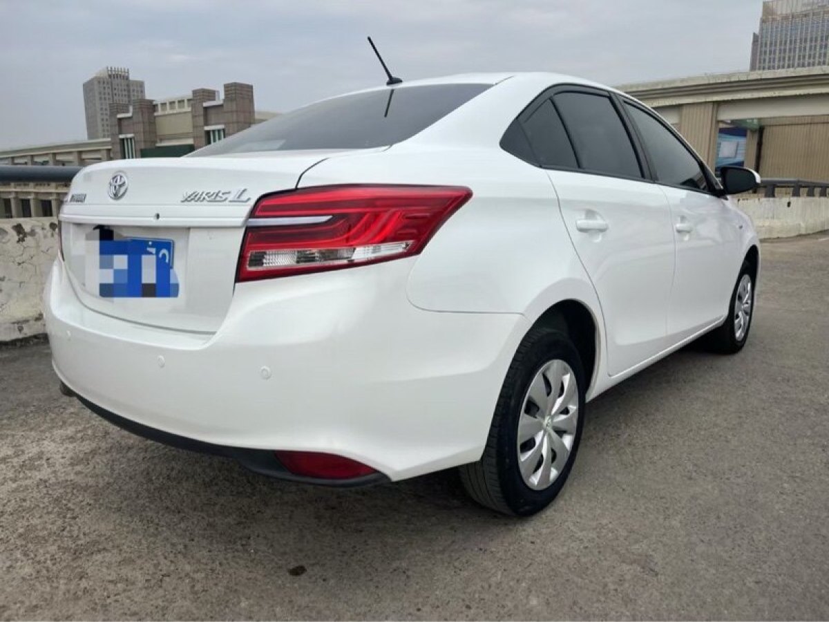 豐田 YARiS L 致享  2020款 1.5L CVT豪華版圖片