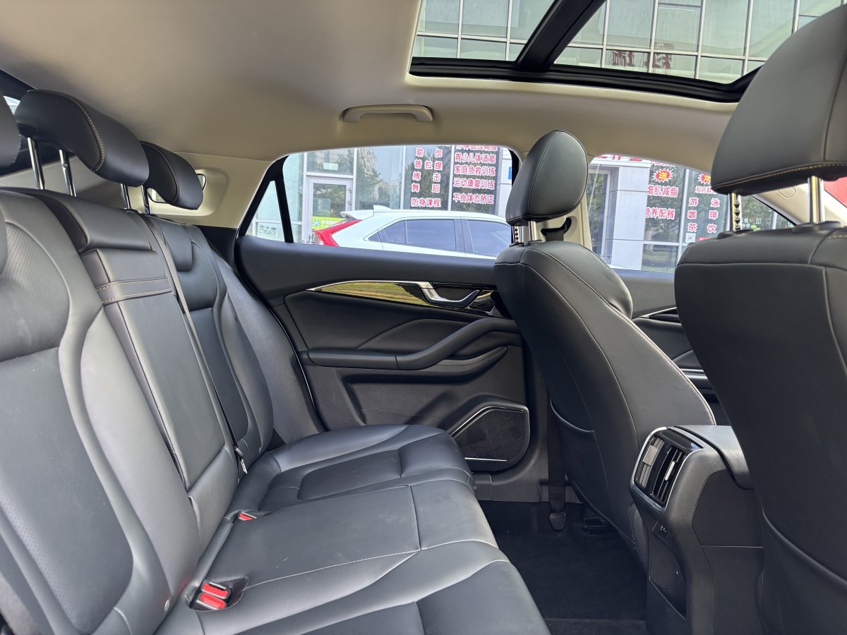 奔騰 B70  2022款 1.5T 自動(dòng)悅享型圖片