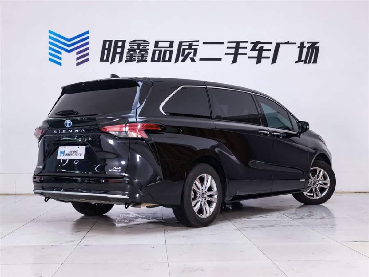 豐田 賽那SIENNA  2023款 2.5L混動(dòng) 豪華版圖片
