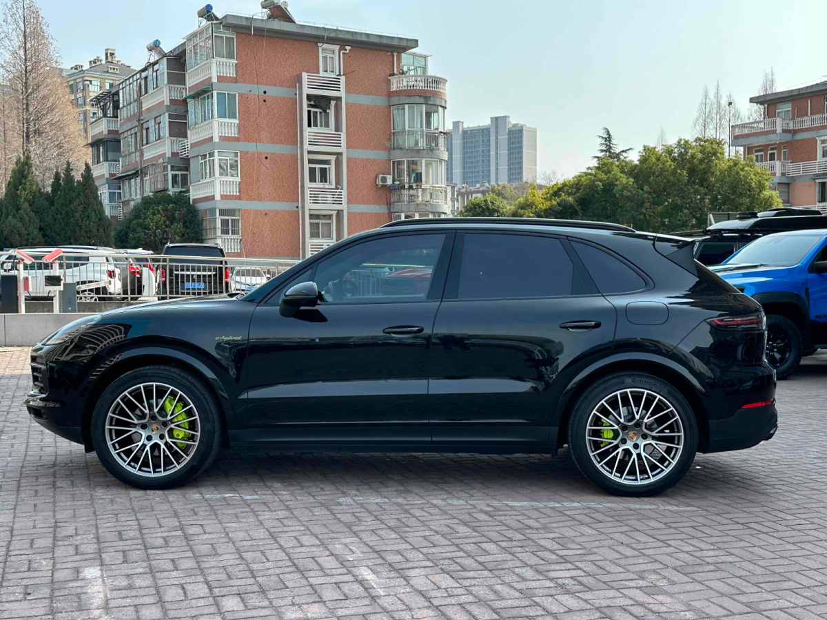 保時捷 Cayenne新能源  2023款 Cayenne E-Hybrid 2.0T 鉑金版圖片