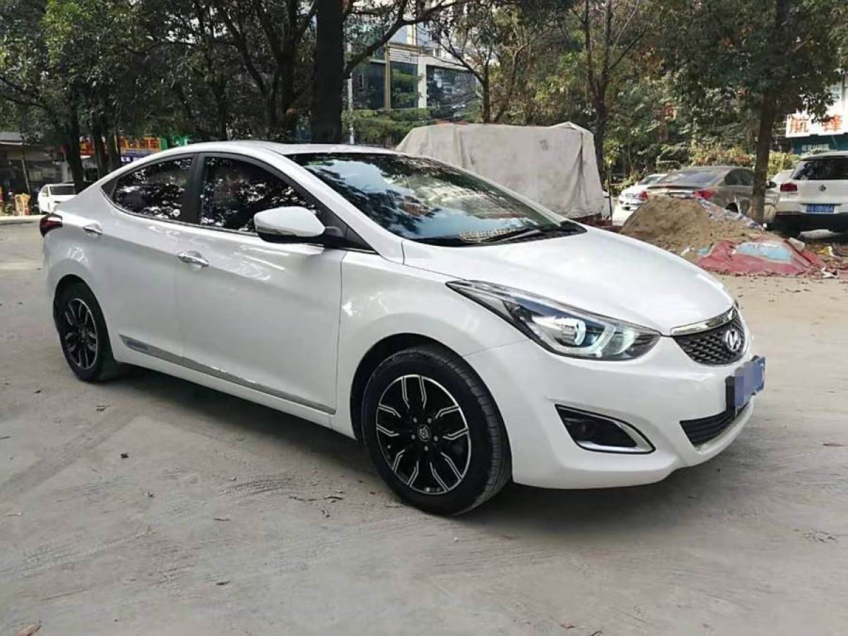 現(xiàn)代 朗動  2016款 1.6L 自動尊貴型圖片