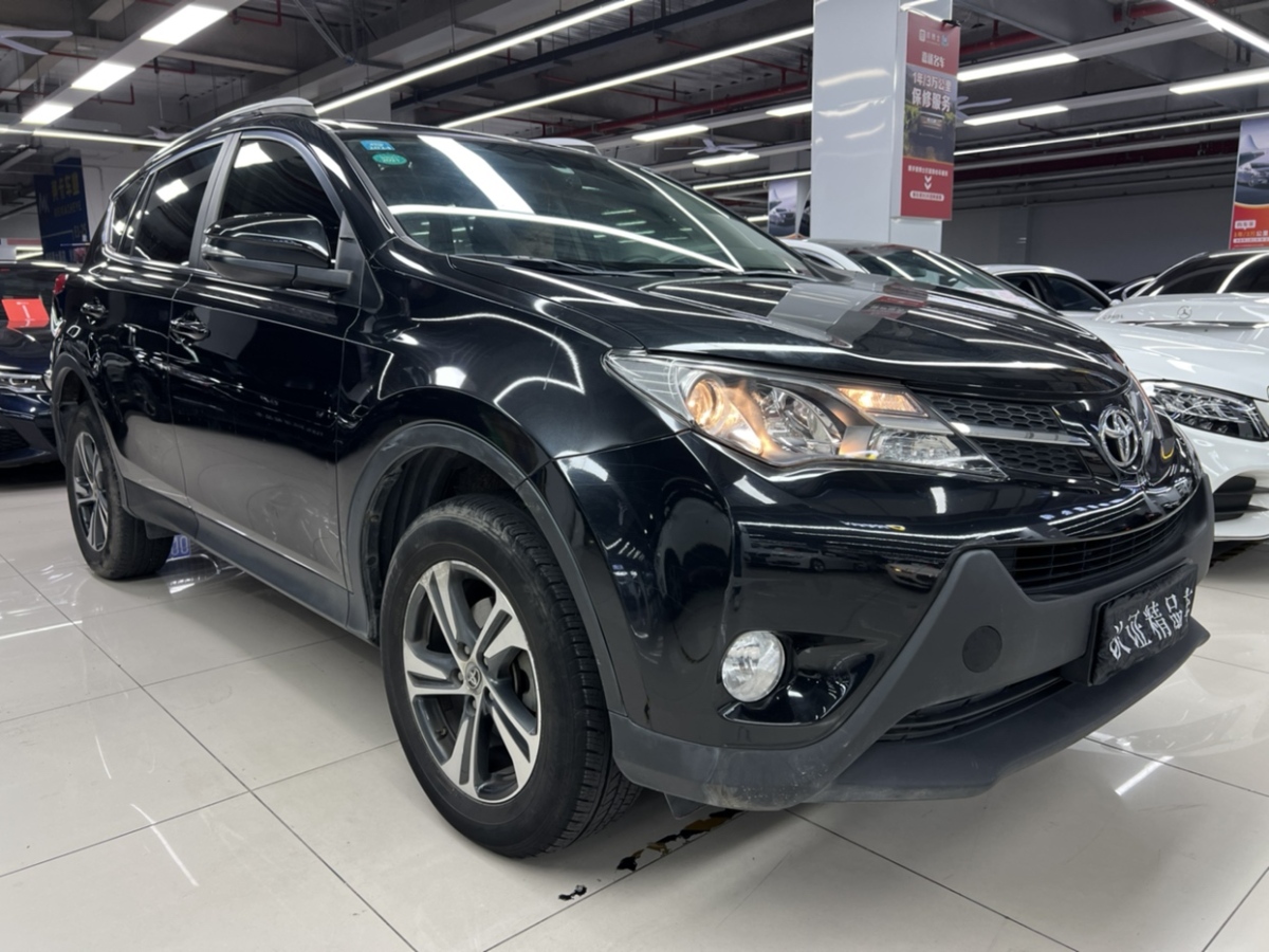 豐田 RAV4榮放  2015款 2.0L CVT兩驅風尚版圖片