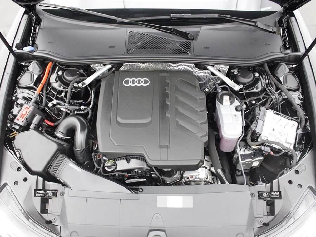 奧迪 奧迪A6L  2023款 改款 45 TFSI quattro 臻選致雅型圖片