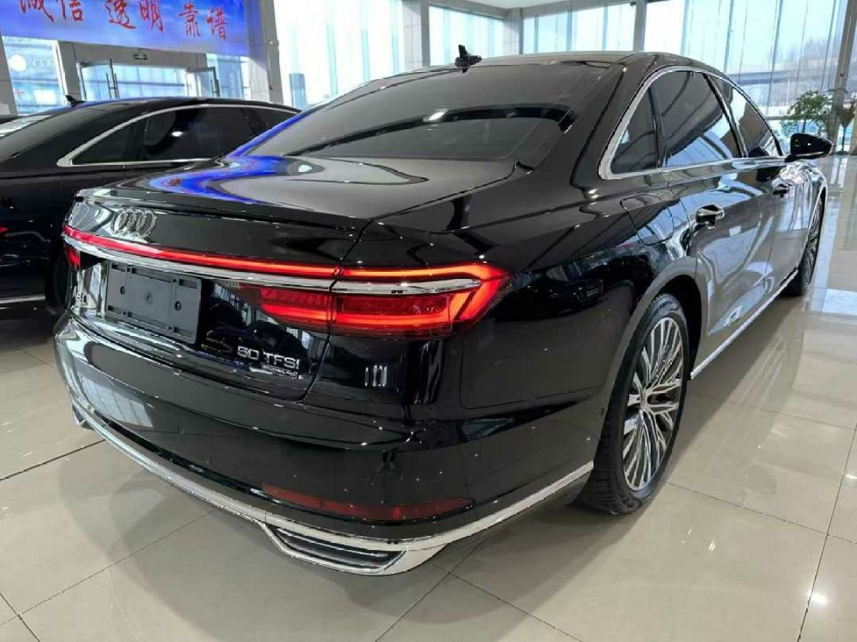 奧迪 奧迪S8  2020款 S8L 4.0TFSI quattro圖片