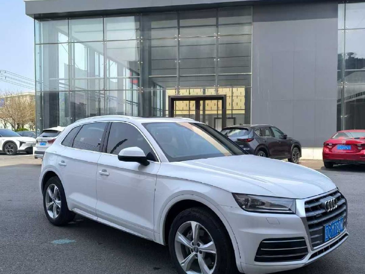 奧迪 Q2L e-tron  2019款 e-tron 純電智享型圖片