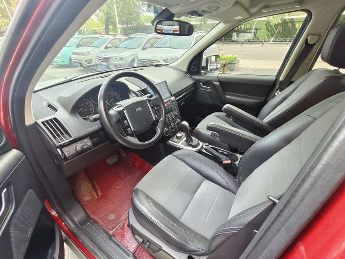 路虎 神行者2  2012款 2.0T Si4 SE汽油版圖片