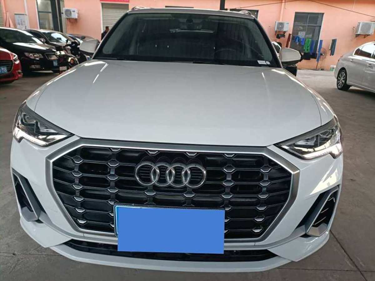 奧迪 奧迪Q3  2021款 35 TFSI 時(shí)尚動感型圖片