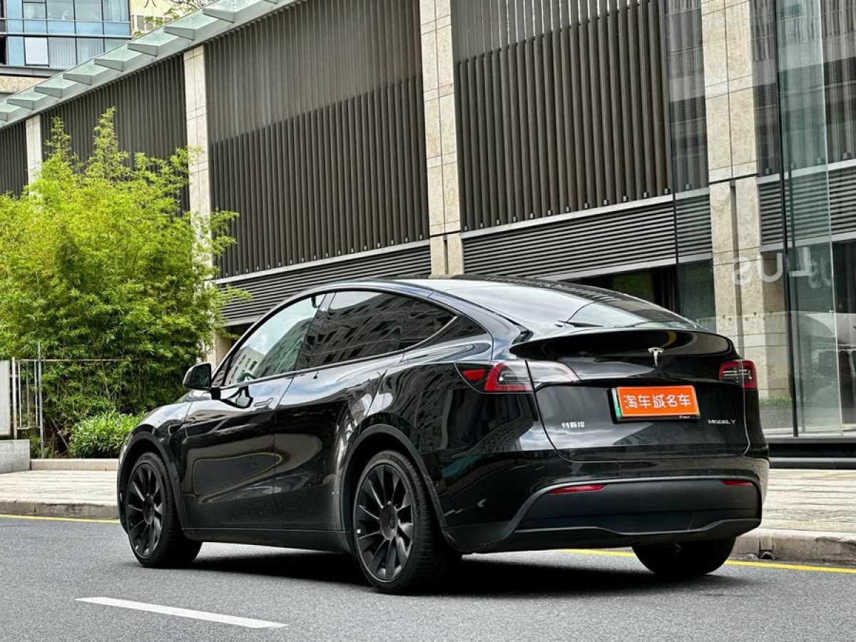 特斯拉 Model Y  2022款 改款 后輪驅(qū)動(dòng)版圖片