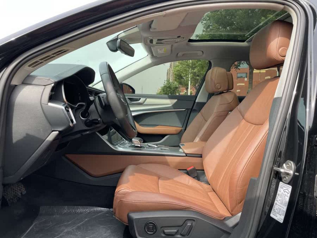 奧迪 奧迪A6L  2022款 45 TFSI quattro 臻選致雅型圖片
