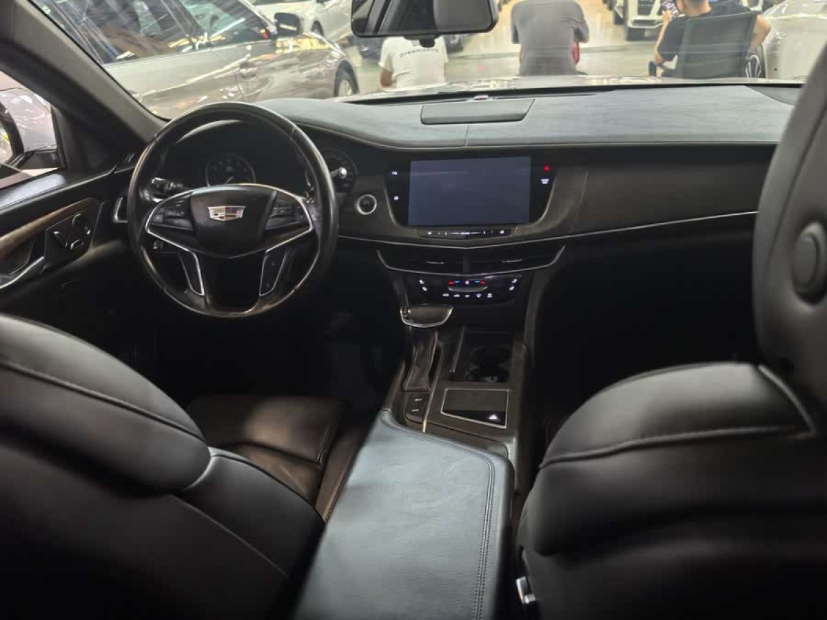 凱迪拉克 CT6  2017款 28T 精英型圖片