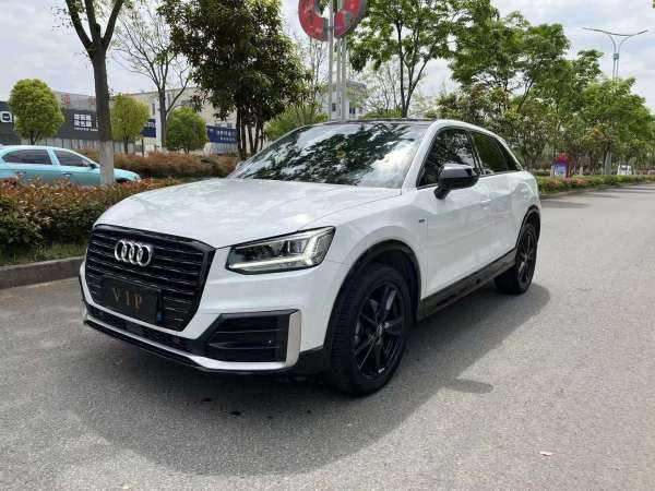 奥迪 奥迪Q2L  2020款 35TFSI 进取动感型