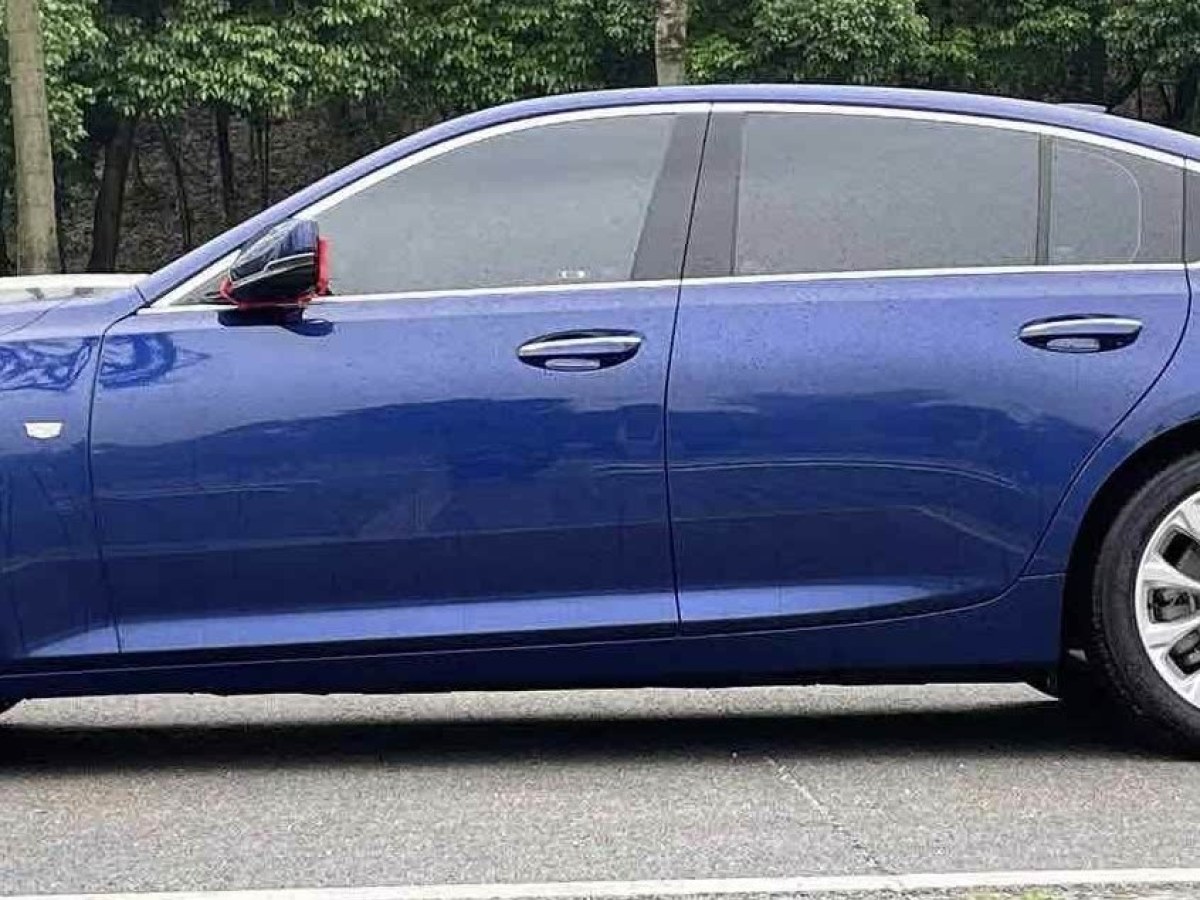 凱迪拉克 CT5  2023款 28T 豪華型（標(biāo)準(zhǔn)版）圖片