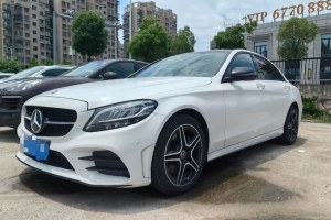 奔馳C級(jí) 奔馳 C 260 L 運(yùn)動(dòng)星耀臻藏版
