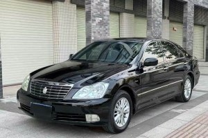 皇冠 豐田 3.0L Royal Saloon