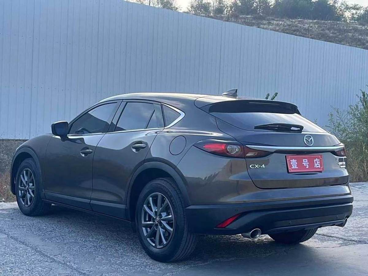 2019年11月馬自達 CX-4  2020款 2.0L 自動兩驅(qū)藍天探索版