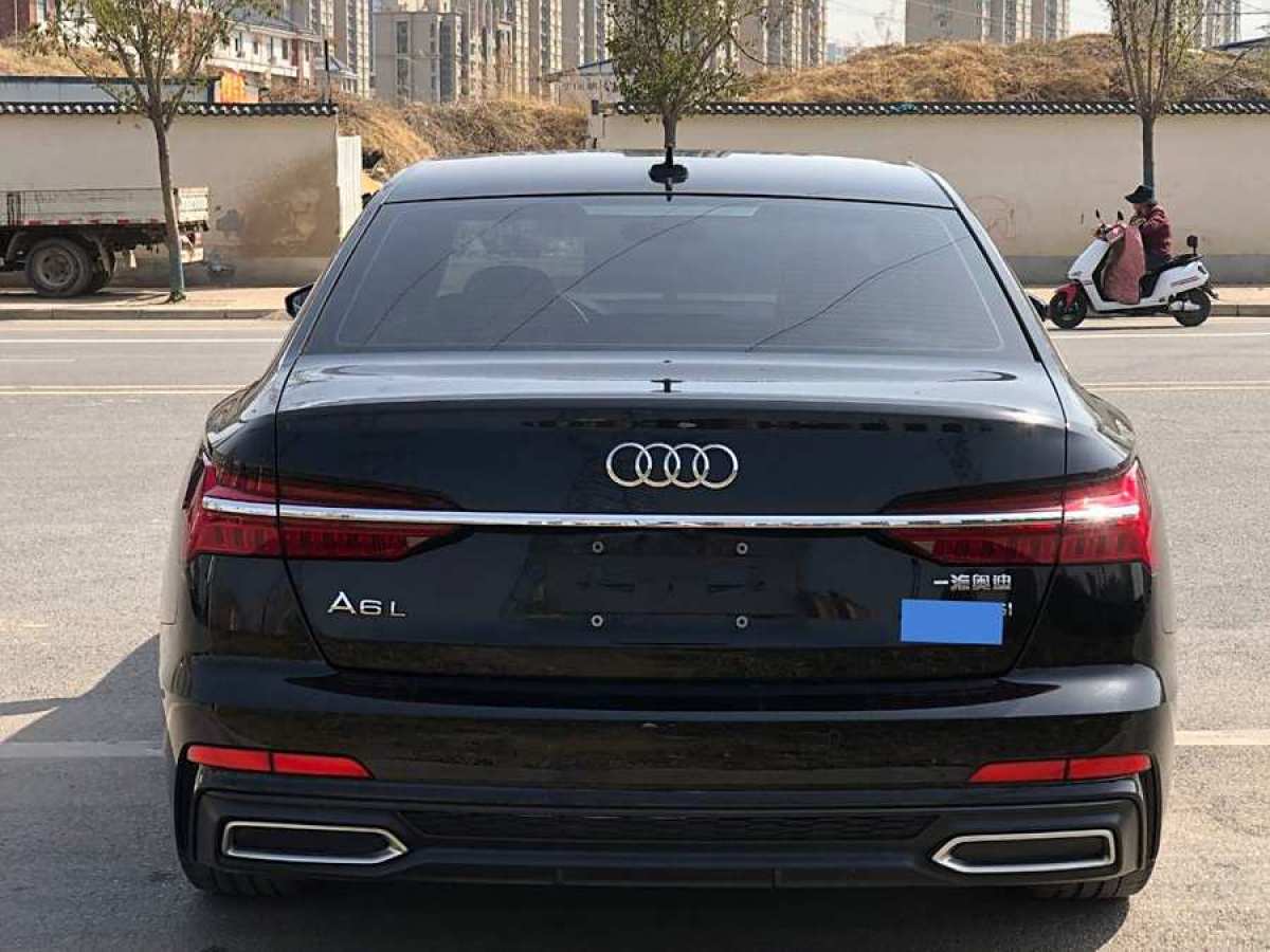 奧迪 奧迪A6L  2021款 45 TFSI quattro 臻選動感型圖片