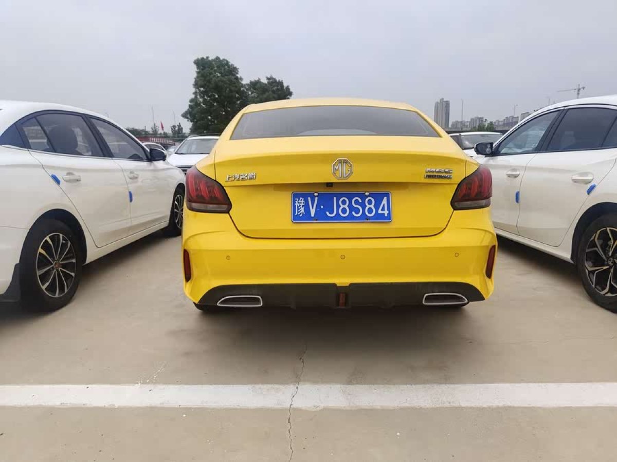 名爵 名爵5  2021款 改款 180DVVT CVT青春豪華版圖片