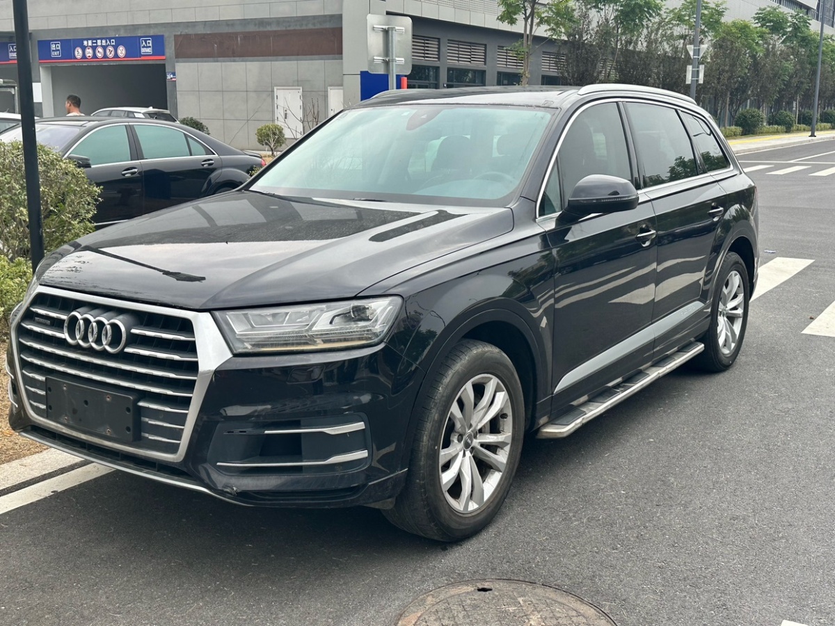 2019年05月奧迪 奧迪Q7  2019款 55 TFSI 技術(shù)型