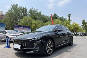紅旗E-QM5 紅旗 改款 基礎(chǔ)出行版