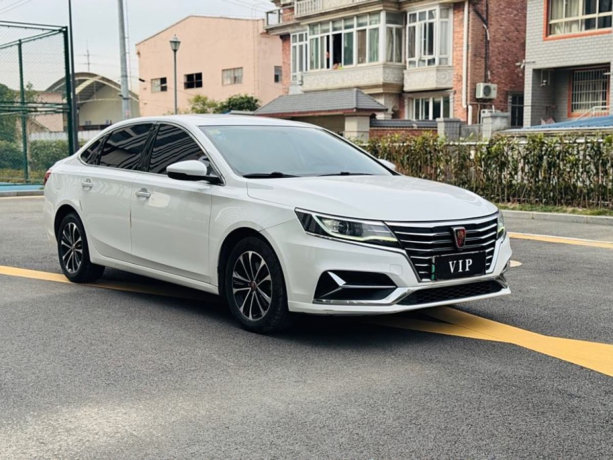 榮威 ei6  2019款 PLUS 50T 互聯(lián)網(wǎng)榮耀旗艦版圖片