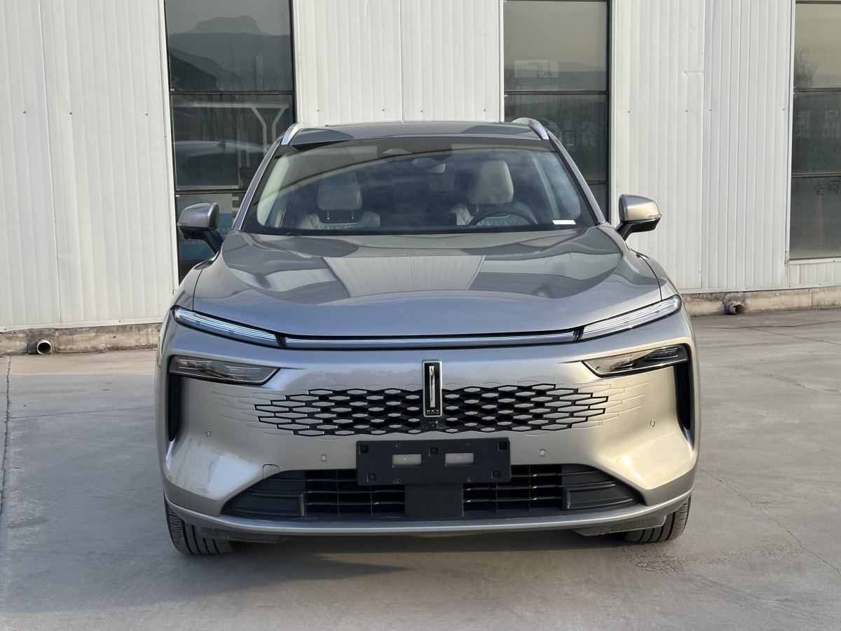 長(zhǎng)城 摩卡DHT-PHEV  2023款 兩驅(qū)長(zhǎng)續(xù)航版圖片