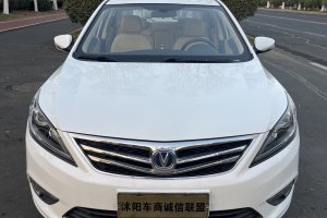 逸動(dòng) 長(zhǎng)安 1.6L GDI 手動(dòng)勁銳型