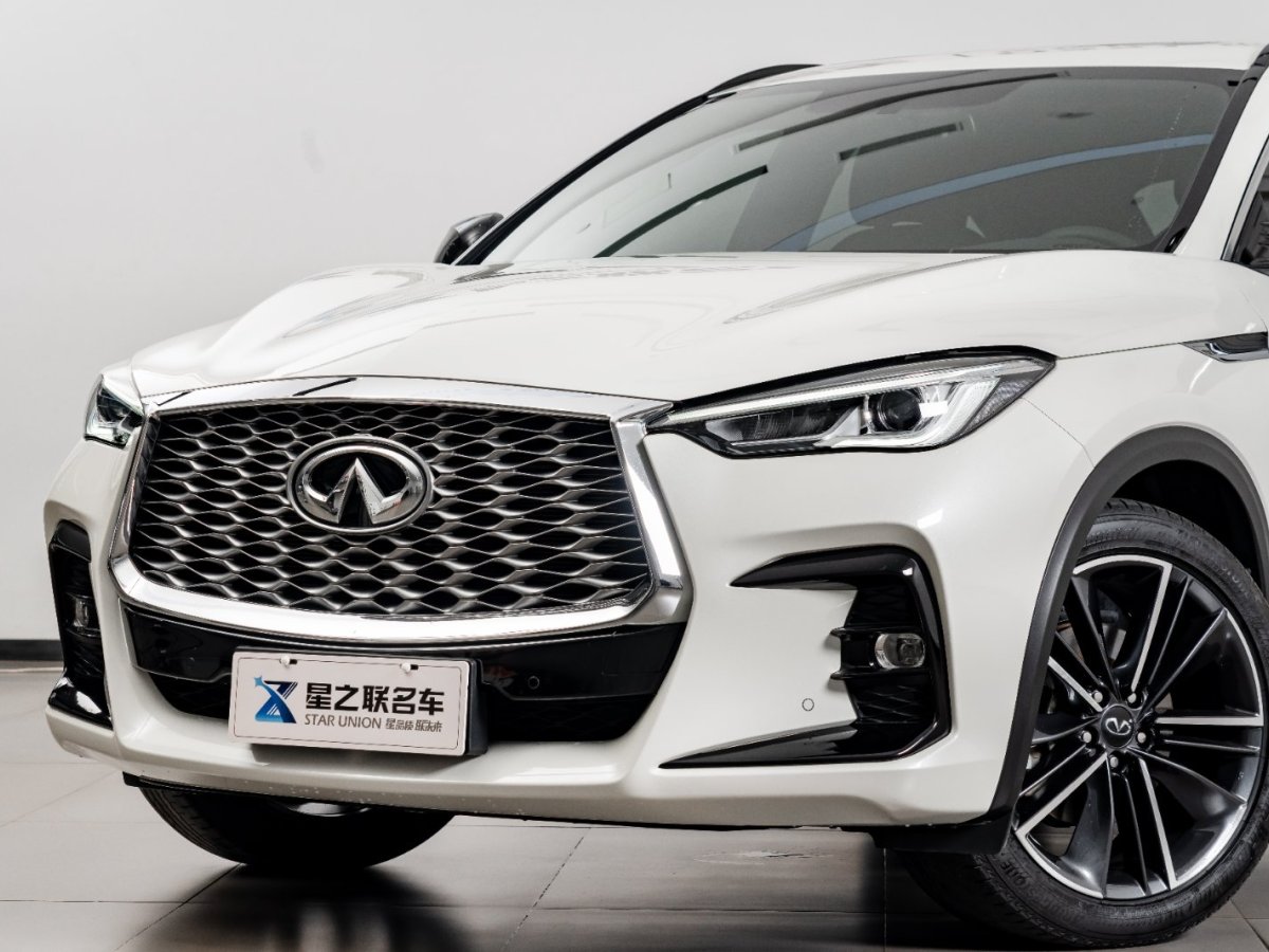 英菲尼迪 英菲尼迪QX55  2022款 2.0T 耀型版圖片