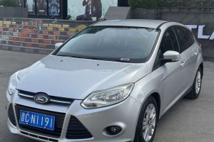 福克斯 福特 兩廂 1.6L 自動(dòng)舒適型