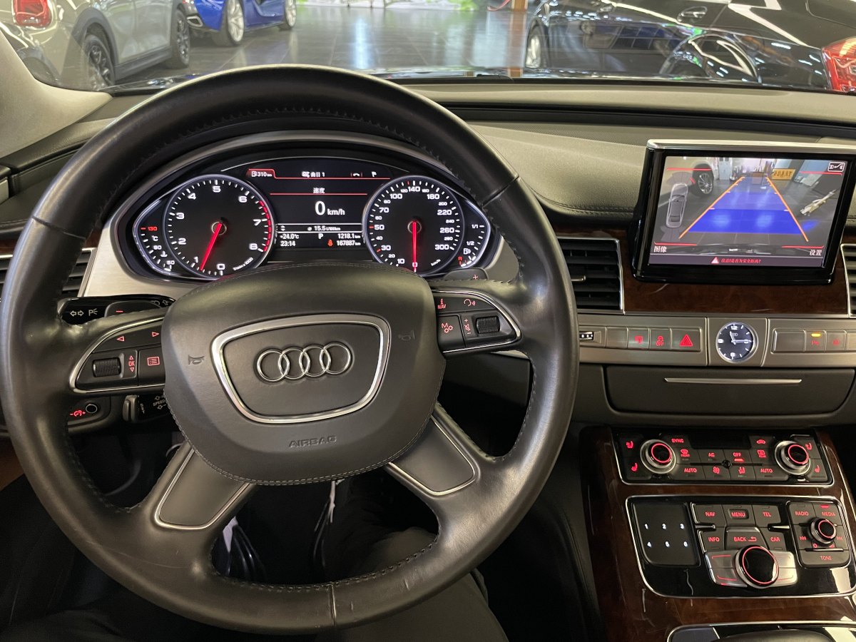 奧迪 奧迪A8  2012款 A8L 45 TFSI quattro豪華型圖片