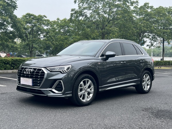 奥迪 奥迪Q3  2019款  35 TFSI 进取动感型