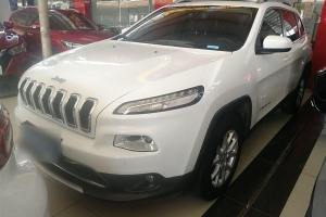 自由光 Jeep 2.4L 专业智能版