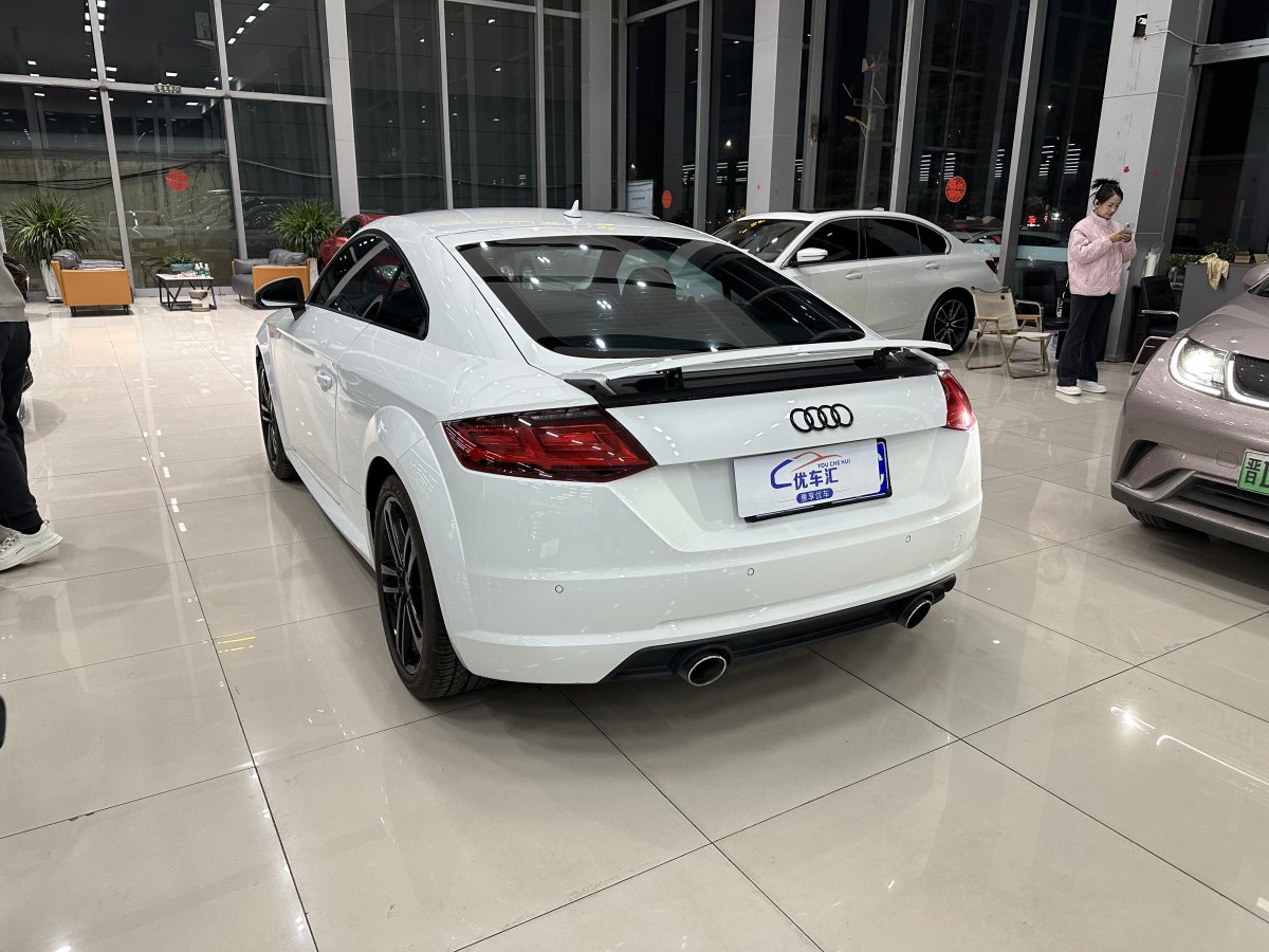 奧迪 奧迪TT  2015款 TT Coupe 45 TFSI圖片