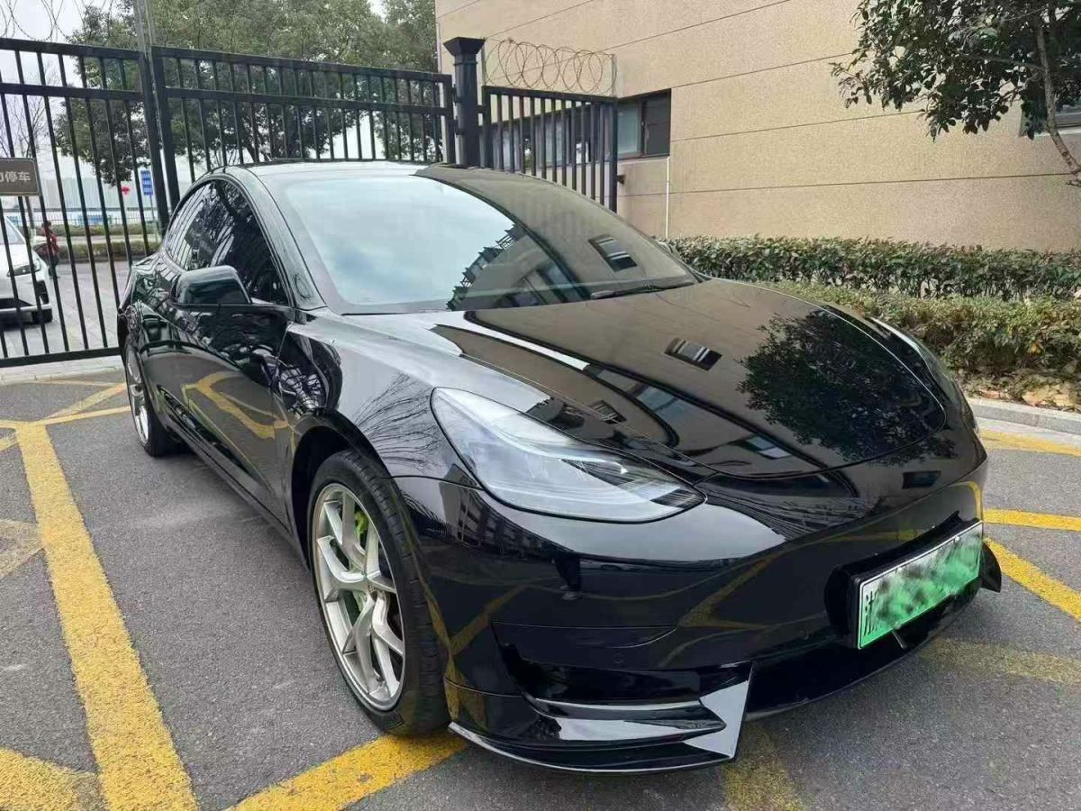 特斯拉 Model S  2023款 三電機全輪驅(qū)動 Plaid版圖片