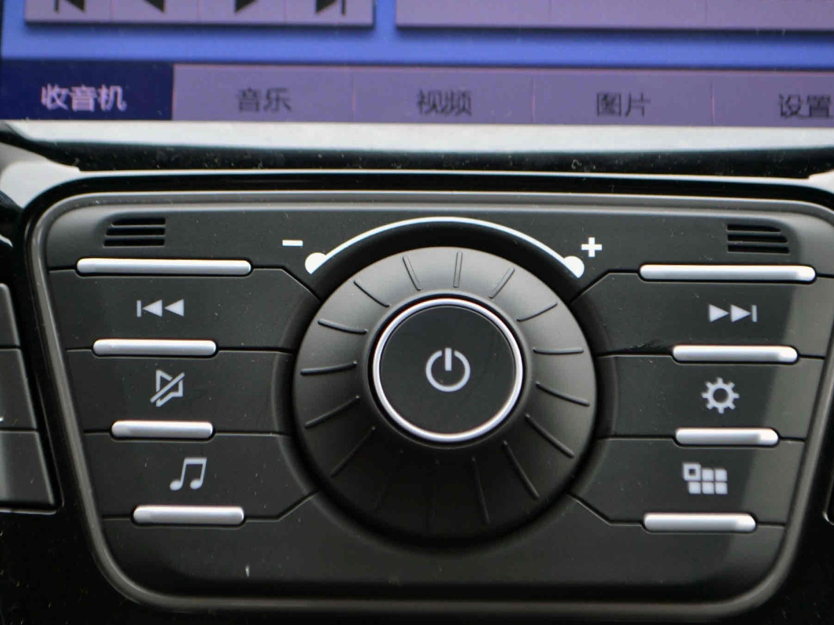 驭胜 S330  2016款 1.5L GTDi 手动两驱舒适版图片