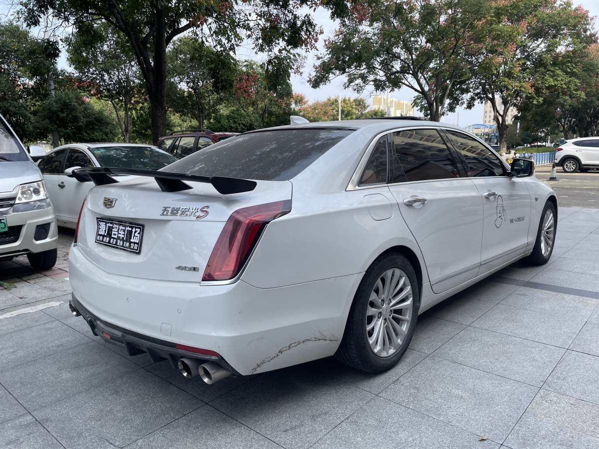 凱迪拉克 CT6  2017款 28T 時(shí)尚型圖片