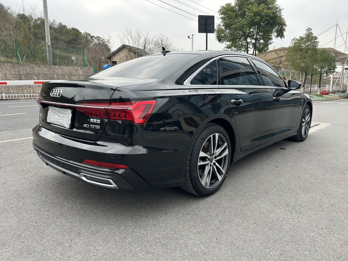 奧迪 奧迪A6L  2022款 40 TFSI 豪華動(dòng)感型圖片