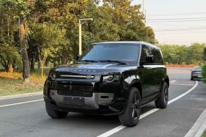 衛(wèi)士 路虎 110 V8