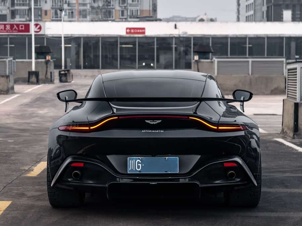 阿斯頓·馬丁 V8 Vantage  2022款 4.0T V8 Coupe圖片