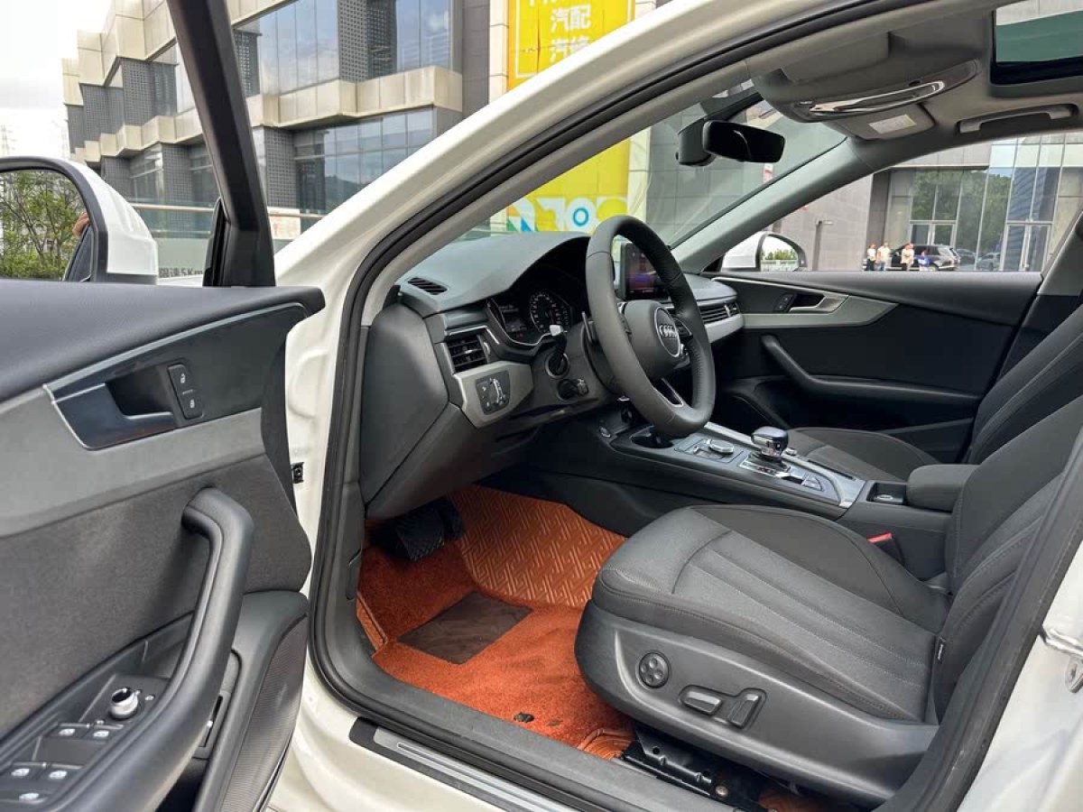奧迪 奧迪A4L  2019款 40 TFSI 進取型 國VI圖片